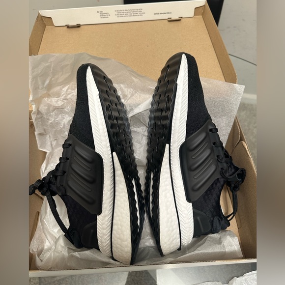 ADIDAS X_PLRBOOST WOMENS RUNNING SHOES. NIB. - Picture 2 of 11